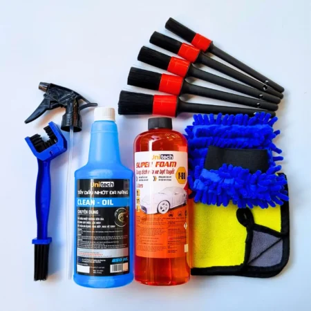 Combo 11 món phụ kiện rửa xe & rửa sên UNITECH - Combo Rửa Xe Tại Nhà Giao Như Hình (2 Dung Tích) - Xà Phòng Rửa Xe, Tẩy Đa Năng, Vòi Xịt Phun Sương, Khăn Lau Xe, Găng Tay San Hô, Bàn Chải Chà Sên 3D